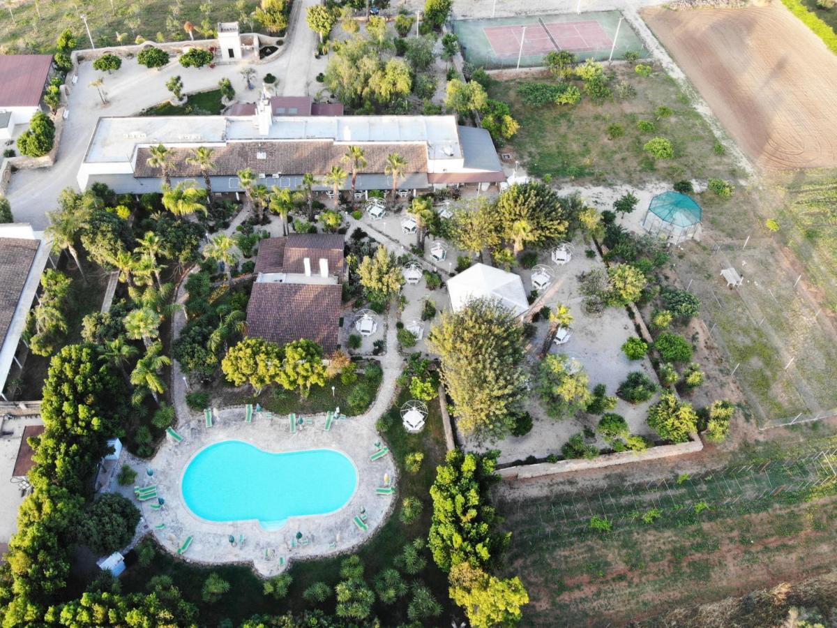 Masseria Pisciani Torchiarolo Exterior photo